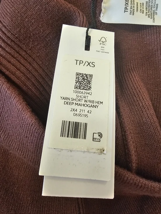 Brown Dynamite Women's Rib Yarn Shorts - Picture 4 of 9